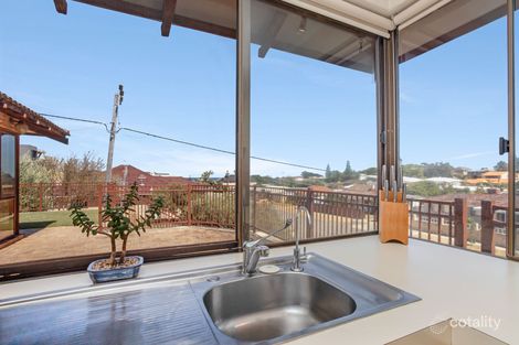 Property photo of 32 Elliott Road Trigg WA 6029