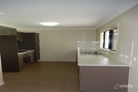 Property photo of 14 Roosevelt Loop Mount Louisa QLD 4814