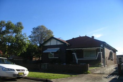 11 Hillview St, Roselands, NSW 2196