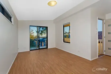 Property photo of 1 Wuruma Place Warriewood NSW 2102