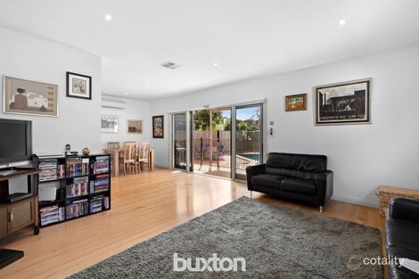 Property photo of 11 Don Court Caulfield South VIC 3162