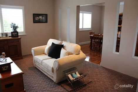 Property photo of 7 Tweed Parade Kelso NSW 2795