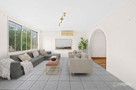 Property photo of 35 Freeman Circuit Ingleburn NSW 2565