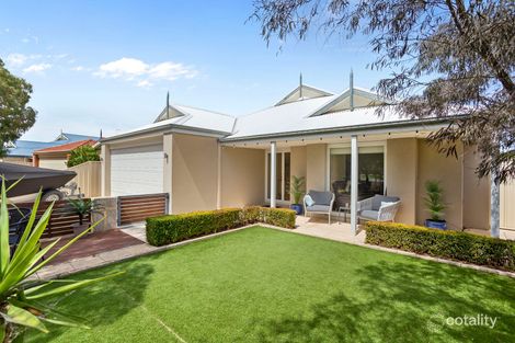 Property photo of 48 Litchfield Crescent Carramar WA 6031