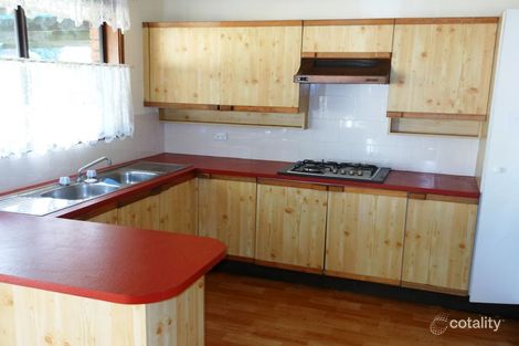 Property photo of 13 Woodcourt Street Ambarvale NSW 2560