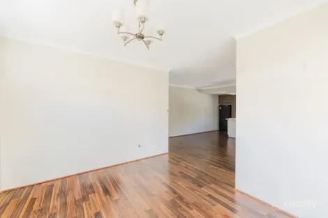 Property photo of 9/10 Pine Court Kelmscott WA 6111