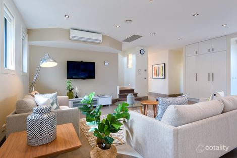 Property photo of 1/547 Neerim Road Hughesdale VIC 3166