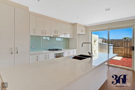 31a Chapman Dr, Wyndham Vale, VIC 3024