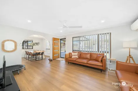 Property photo of 11 Richard Court Deception Bay QLD 4508