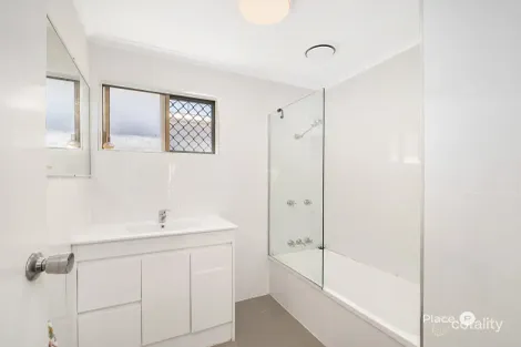 Property photo of 11 Richard Court Deception Bay QLD 4508