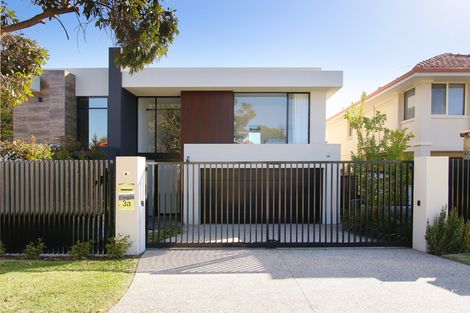 3a Lockhart St, Como, WA 6152