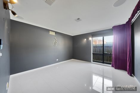 Property photo of 3 Mingay Close Truganina VIC 3029