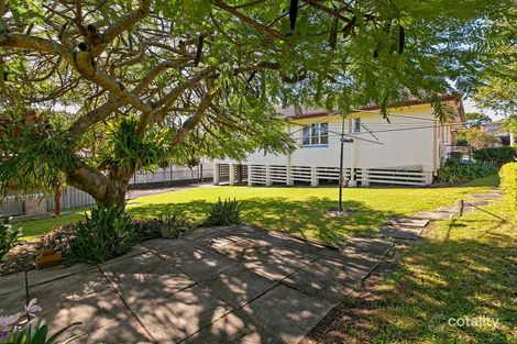 Property photo of 43 Luprena Street Mansfield QLD 4122