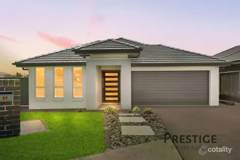 21 Spitzer St, Gregory Hills, NSW 2557