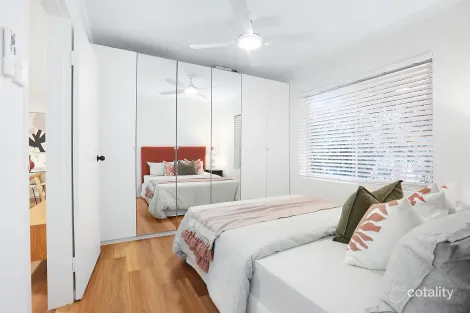 Property photo of 1/7 Clarence Avenue Dee Why NSW 2099