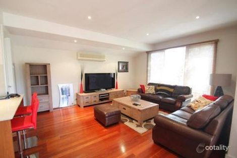 Property photo of 2/63 Hall Street Ormond VIC 3204