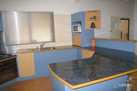 Property photo of 16 Trumpy Street Silkstone QLD 4304