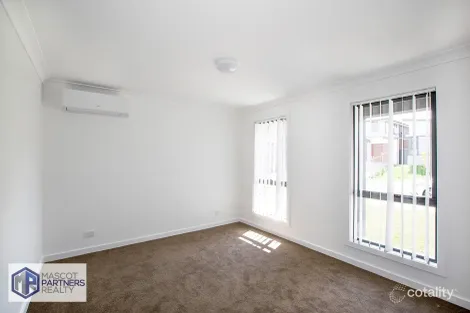 Property photo of 44 Capparis Lane Leppington NSW 2179