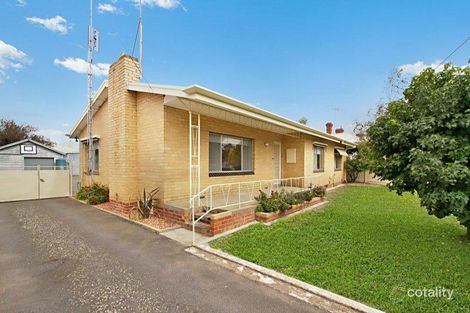 26-28 Yaldwyn St W, Kyneton, VIC 3444