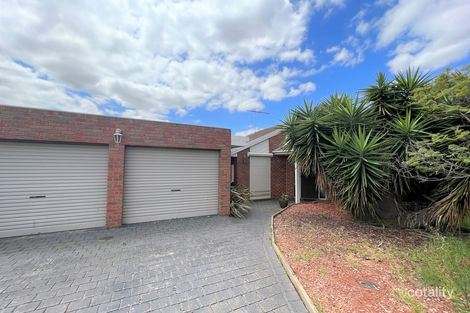 Property photo of 6 Commodore Court Taylors Lakes VIC 3038