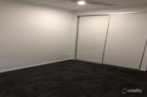 Property photo of 2/4 Mackellar Way Walloon QLD 4306