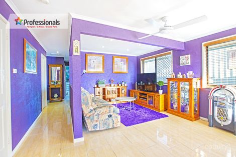 Property photo of 25 Kerwin Circle Hebersham NSW 2770