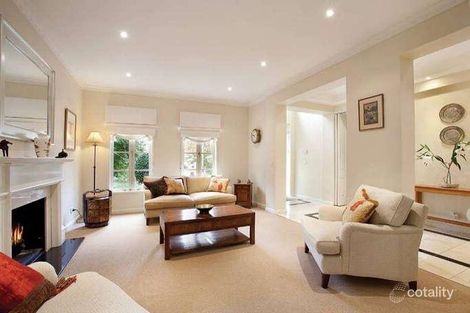 Property photo of 3 David Street Surrey Hills VIC 3127