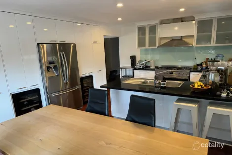 Property photo of 2 Dalkeith Court Sandy Bay TAS 7005
