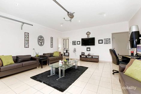 Property photo of 17 Millicent Drive Craigieburn VIC 3064