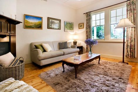 Property photo of 13 Greendale Road Glen Iris VIC 3146