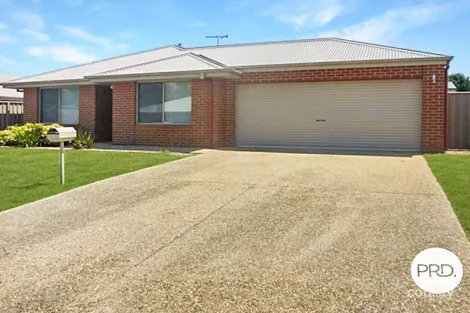2/29 Nicola Pl, Lavington, NSW 2641