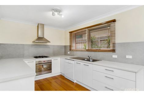 Property photo of 53 Highview Road Frankston VIC 3199