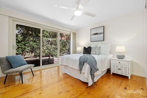 Property photo of 2 McLeod Place Mount Waverley VIC 3149