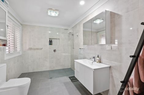 Property photo of 2 Camelot Drive Cranebrook NSW 2749