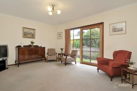 Property photo of 2/19 Hamilton Street Kew East VIC 3102