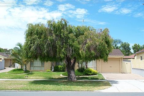 10 Mckimmie Rd, Palmyra, WA 6157