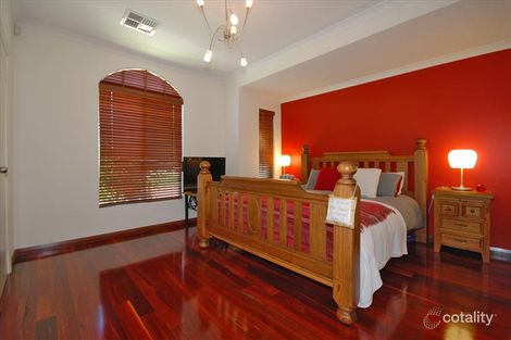 1 Hidcote Way, Pearsall, WA 6065