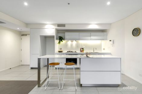 Property photo of 803/1 Point Park Crescent Docklands VIC 3008