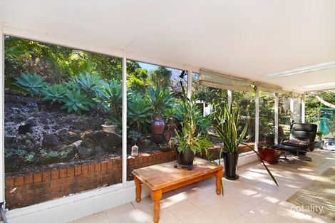 Property photo of 34 Cominan Avenue Banora Point NSW 2486