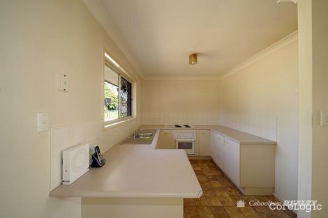 Property photo of 12 Dorunda Avenue Beachmere QLD 4510