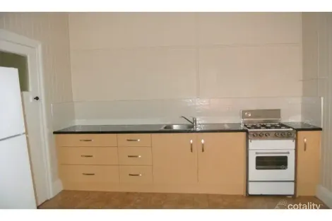Property photo of 4/38 Ruth Street Highgate Hill QLD 4101