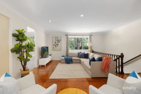 Property photo of 128 Woodcourt Road Berowra Heights NSW 2082