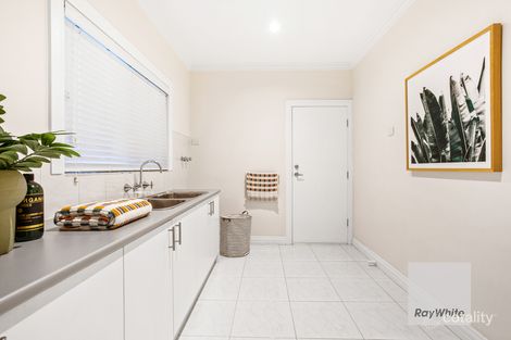 Property photo of 9 Coogee Drive Taylors Hill VIC 3037