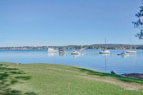 Property photo of 49 Bay Road Bolton Point NSW 2283