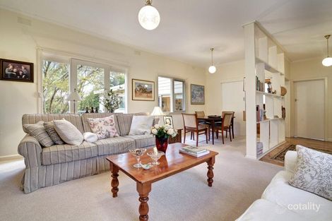 Property photo of 25 Pine Crescent Ringwood North VIC 3134