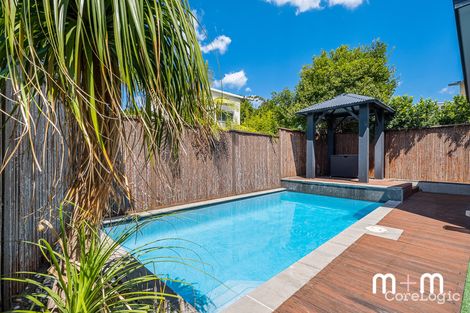 Property photo of 31 Sandon Drive Bulli NSW 2516