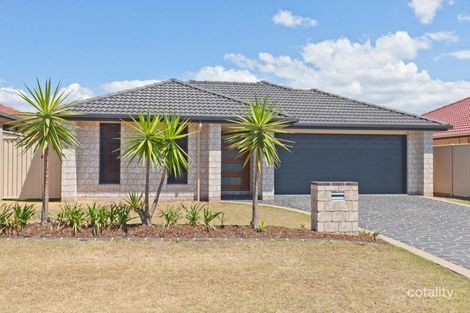 16 Jessielea St, Wynnum West, QLD 4178