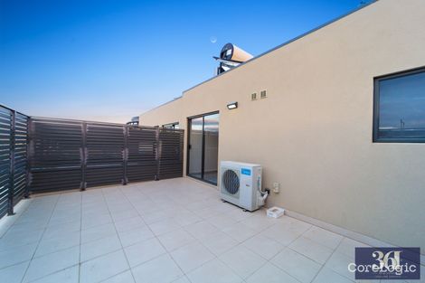 Property photo of 10/8 The Crossing Caroline Springs VIC 3023