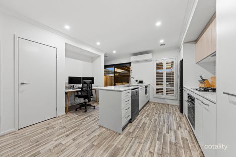 Property photo of 4 Talmalmo Lane Clyde North VIC 3978