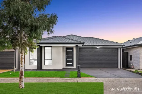 Property photo of 13 Adagio Road Strathtulloh VIC 3338